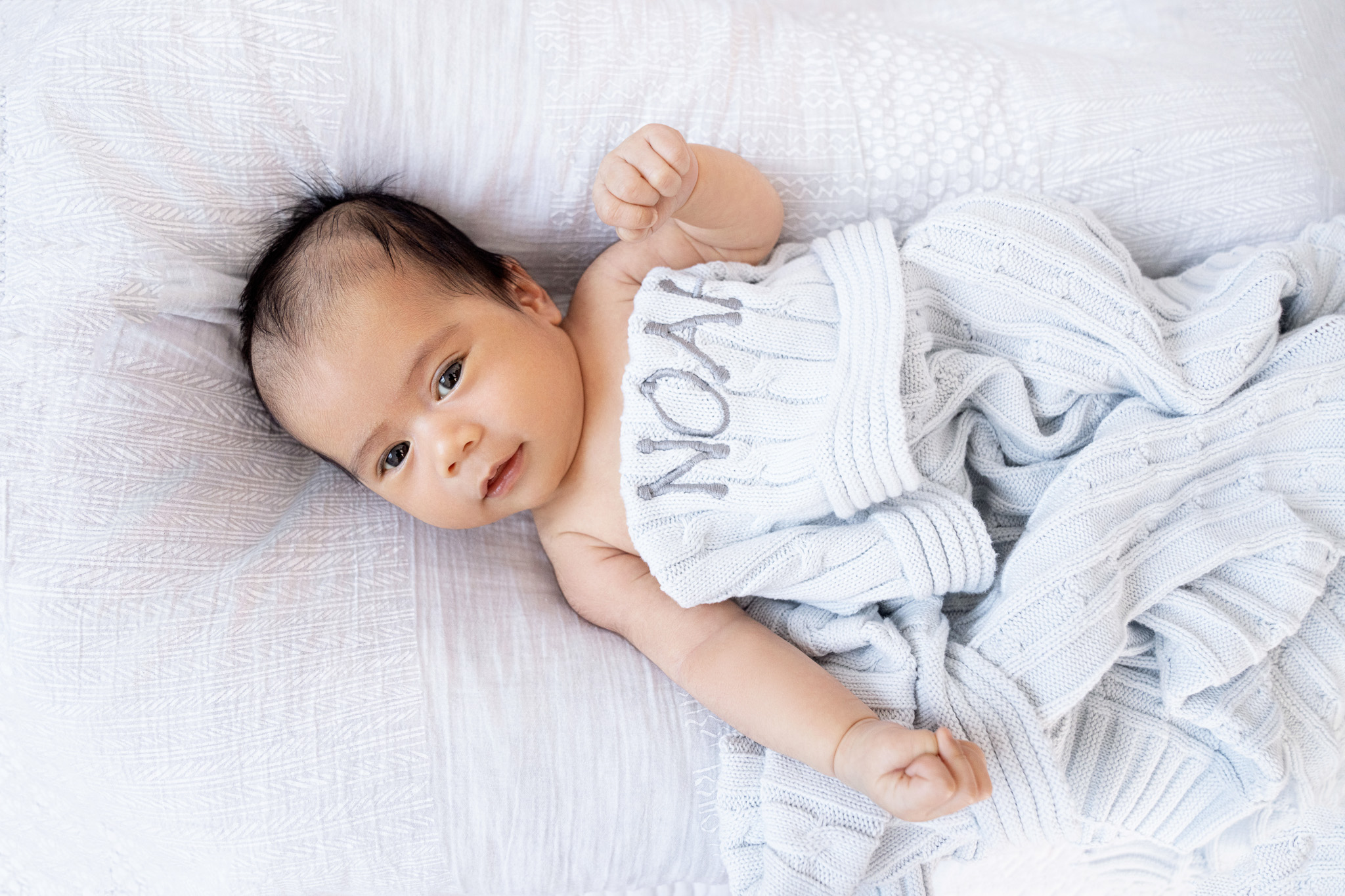 newborn-photography-at-home-midtown-new-york-hawaiian style10